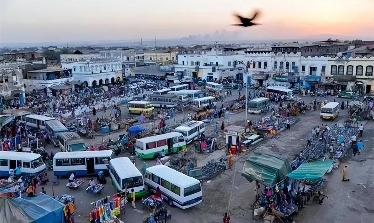 吉布提总统西方人100多年搞不定的事中国人才用3年