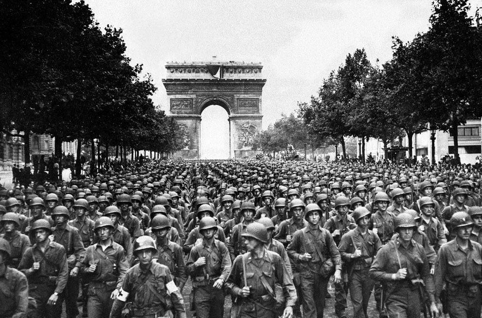 原创上帝欲使其灭亡必先使其疯狂二战中坑傻希特勒的竟然是法国