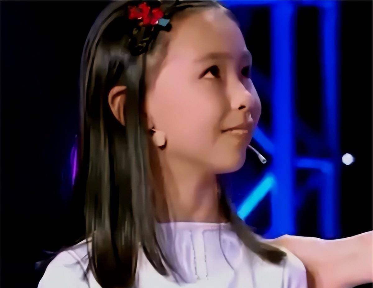 原创俄罗斯冠军美女嫁中国普通男生下混血娃丈夫外人觉得不般配