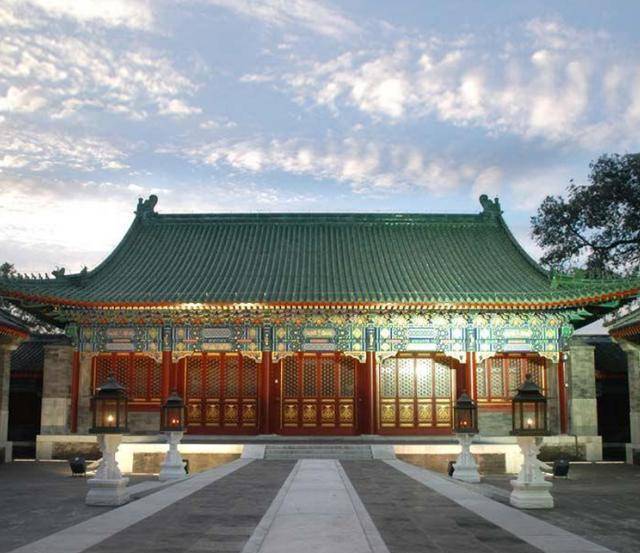 原创北京规模最大的王府住在这的主人要么绝后要么子孙凋零