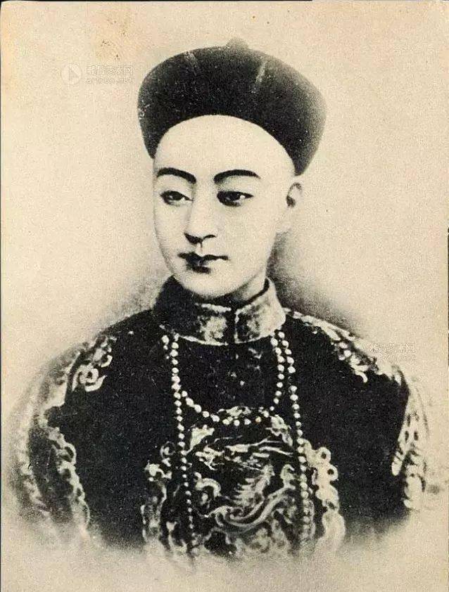 原创伏尔泰和康有为