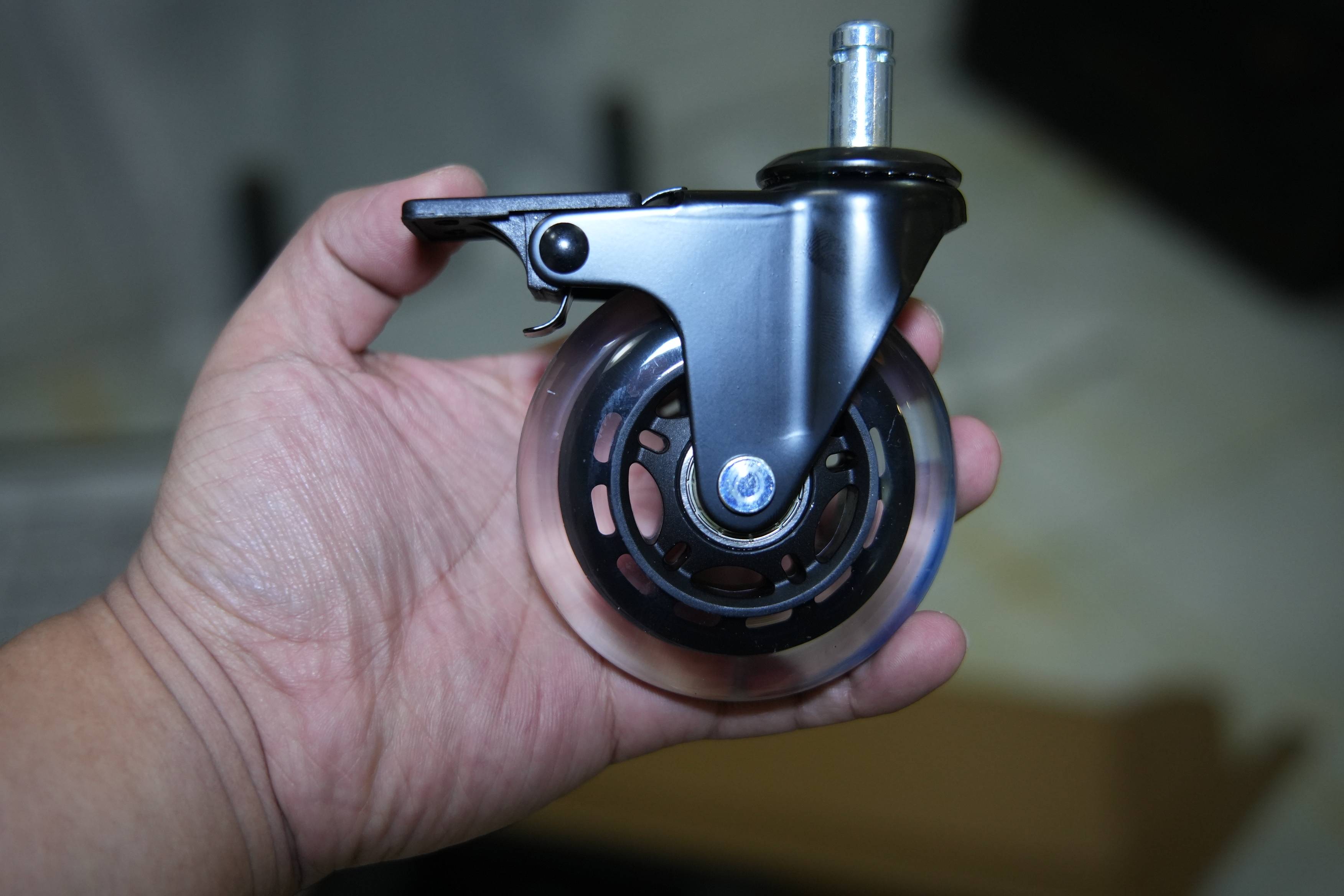 Blacklyte逐夜 逐·浪电竞椅体验评测：软件行业从业者的真实体验感受