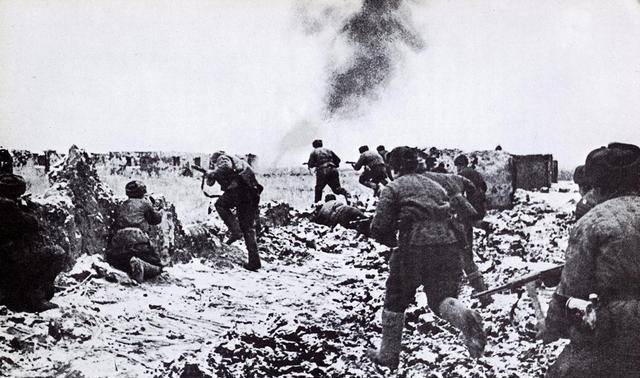 历史上伤亡最重的围歼战——基辅战役,70万精兵被活捉