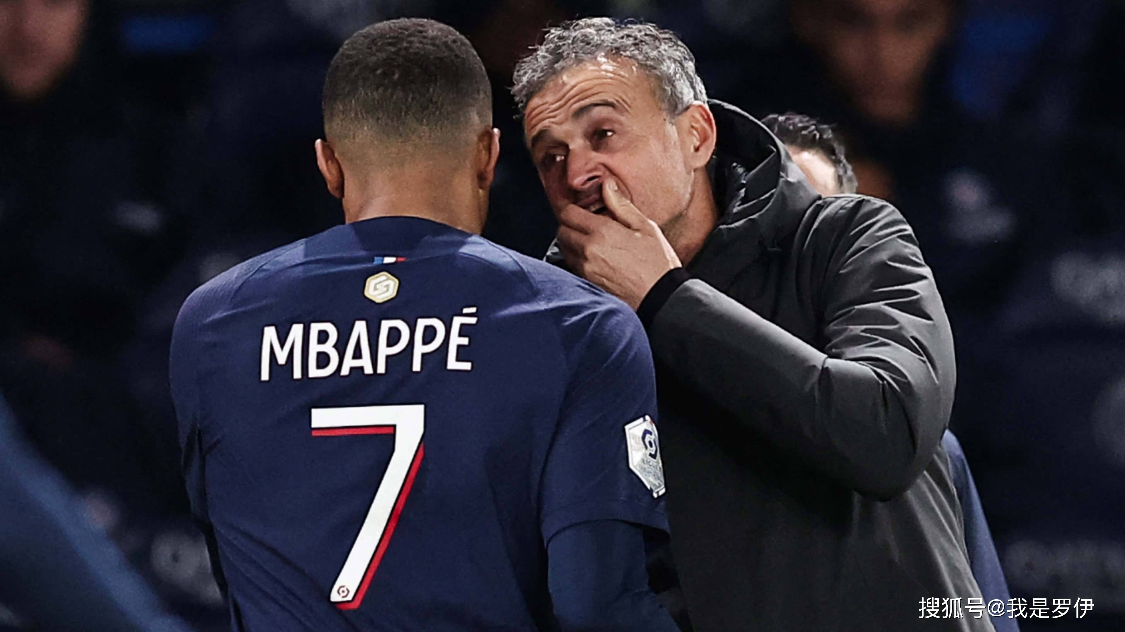 内忧外患姆巴佩成众矢之的巴黎圣日耳曼爆内讧恐送巴萨晋级欧冠四强