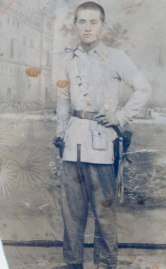 原创原创小兵张嘎的原型人物跟影视中差别大吗看到照片网友表示太帅了