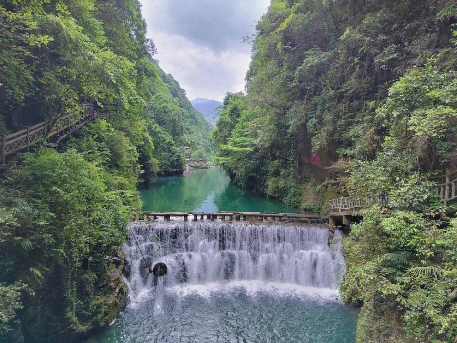 湖北恩施大峡谷旅游跟团游一般需要多少钱这篇恩施旅游省钱攻略不要