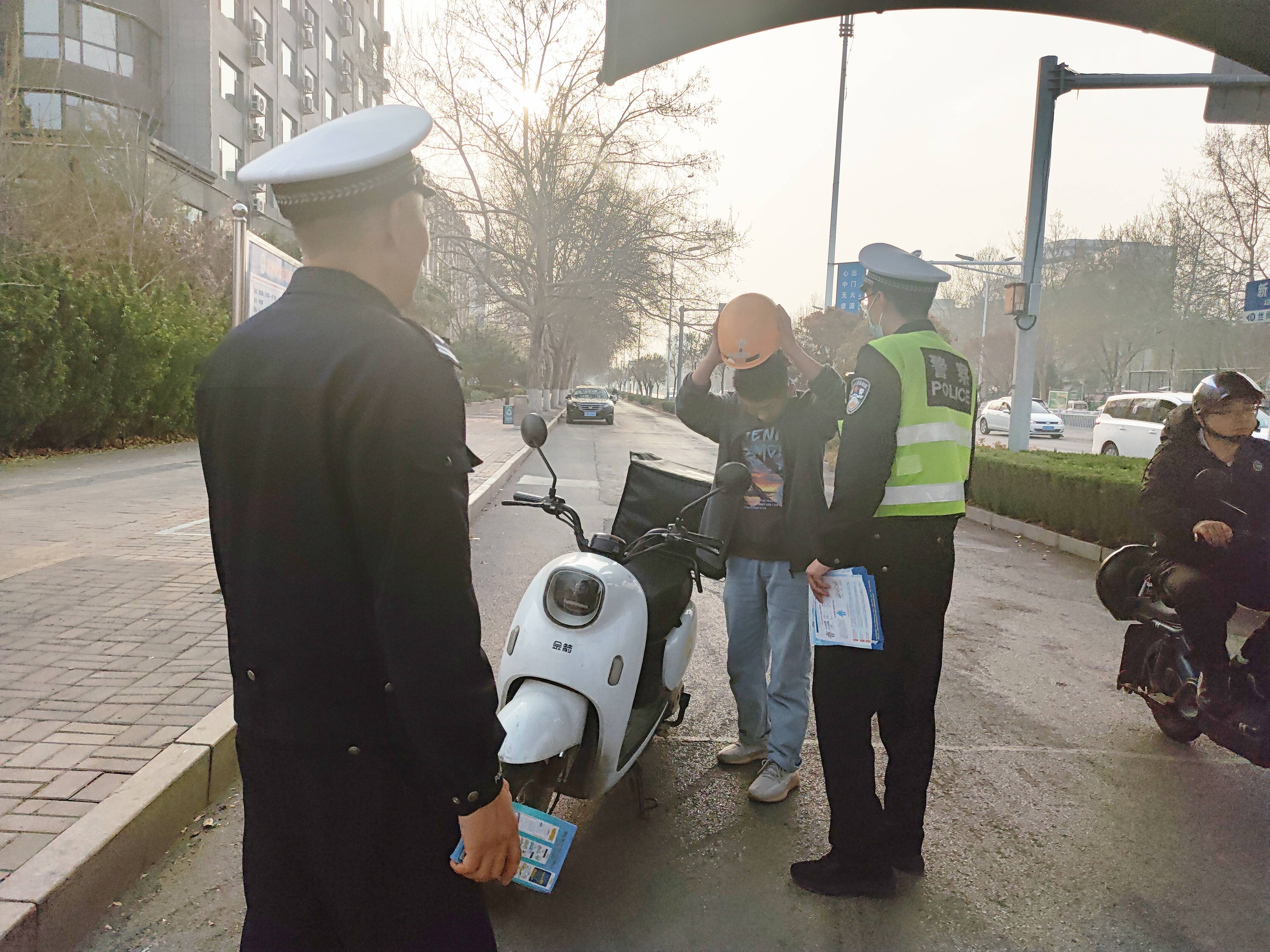 路口语音安全提醒 护航您的出行安全_宣传_参与者_交通
