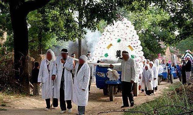 救人溺亡,政府奖励76万抚恤金,3年后其母诞下龙凤胎_孟瑞鹏_父母_生命