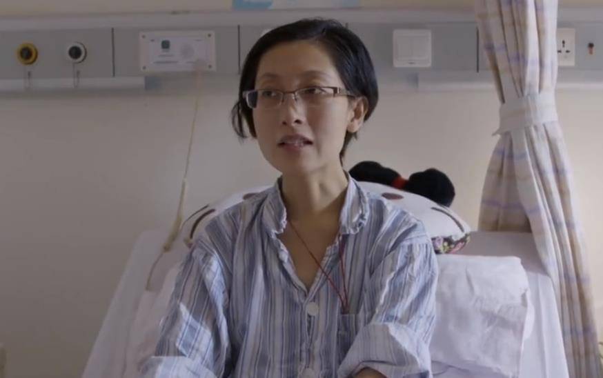 张丽君这是发生在上海一家医院里的一幕,说话的这位是名年轻的妈妈.