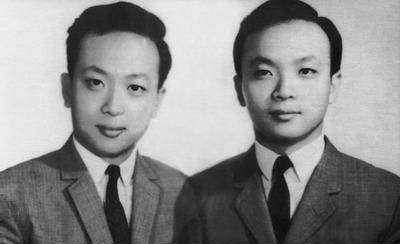 章亚若与蒋经国经过一段时间的激情交往,久而久之,蒋经国取得了辉煌的