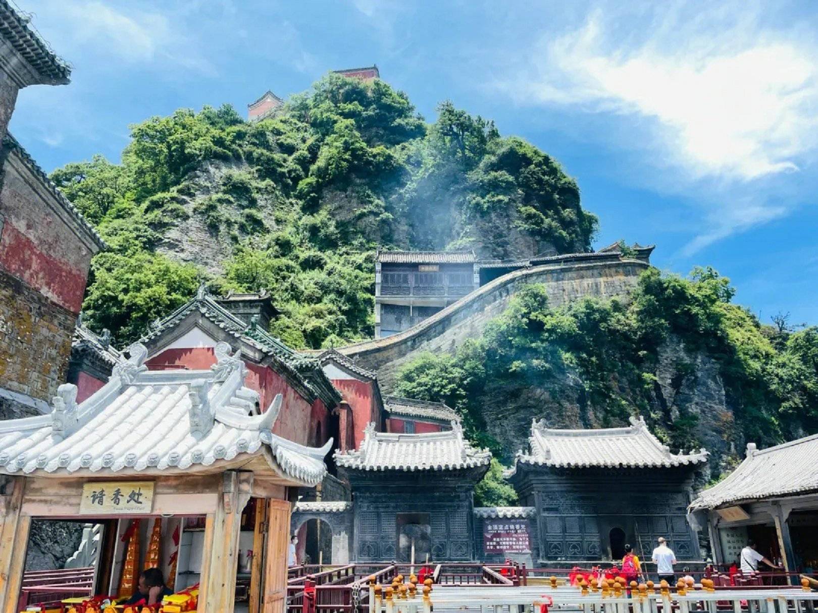 湖北恩施旅游攻略五日游跟团必玩景点湖北恩施旅游攻略5日游跟团攻略