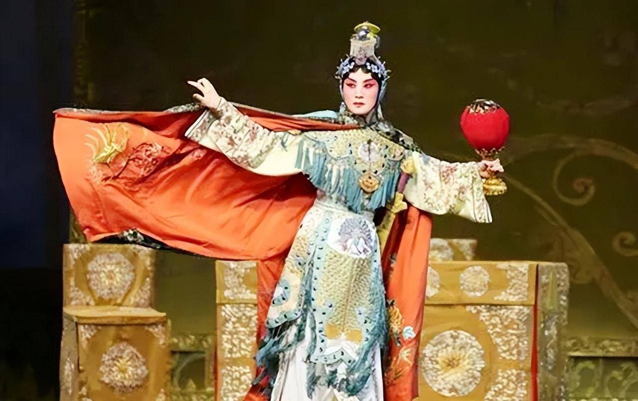 原创京剧程派青衣第三代传人张火丁谜一样的女子