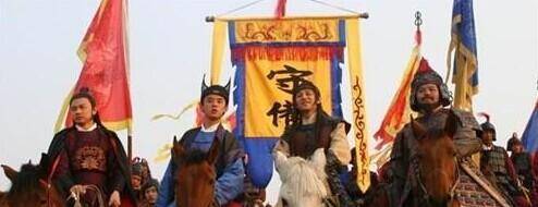 将军朱寿,然后不带记载起居注的官员出长城与鞑靼小王子伯颜猛可厮杀