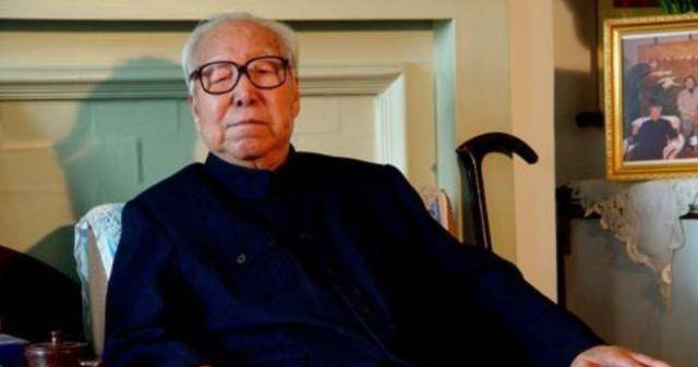 原创河北一农妇去世儿子整理遗物时发现7000斤粮食欠条