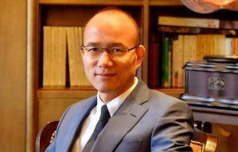 上海首富郭广昌草根出身用三年时间赚1亿妻子是美女主持人