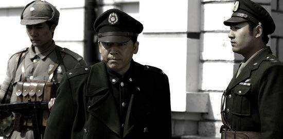 如此重大任务为何交给此人危急时刻他靠一个小动作挽救了一切