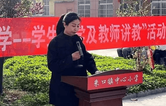 太康朱口镇西街小学开展我的未来我的学学生讲学及教师讲教活动