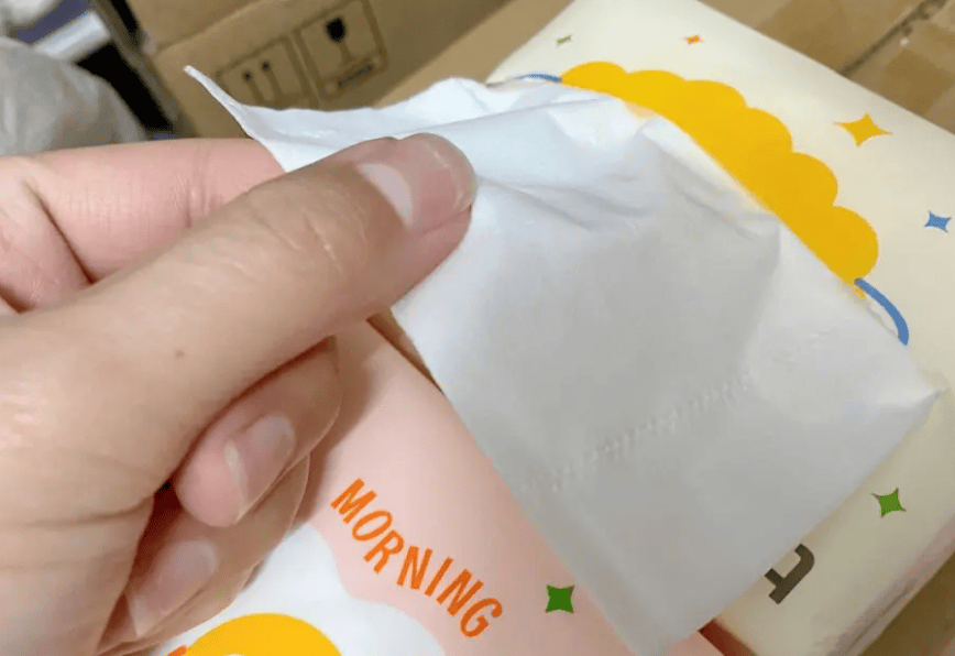 纸巾工艺:传统与现代纸巾制作工艺解析-搜狐大视野-搜狐新闻