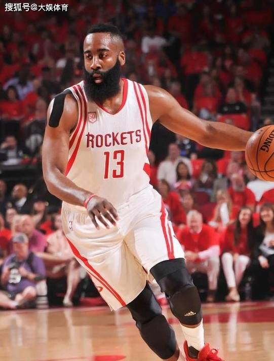 原创2018年的哈登有多强后撤步三分让联盟都改变规则多强