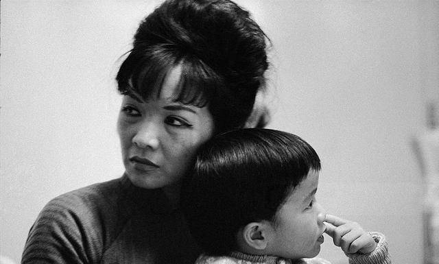 同样也是这一年,以杨文明为首的政党趁着这股势力发起反抗,很快就将