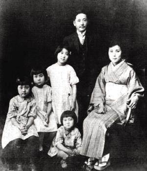 一代名将举枪自杀,不料因祸得福,大难不死反而收获了跨国爱情_蒋百里