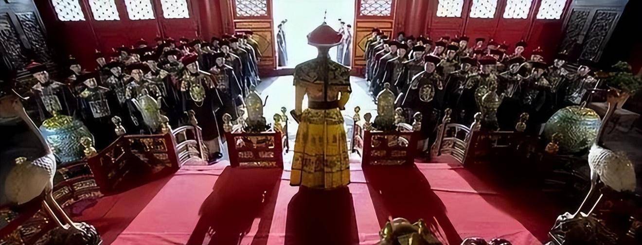 原创皇帝的一天是怎样的乾隆3点起床7点宠幸妃子结束枯燥的一天