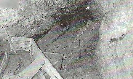 山西一山洞里面尸体成堆骸骨遍地考古专家说出一段残酷的历史