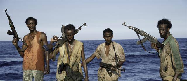 原创索马里海盗误抢俄罗斯油轮船上还全是中国的石油最后咋处理的