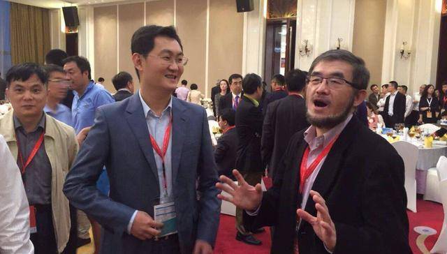 原创小灵通之父吴鹰双手压着马云马化腾互联网地位无人动摇