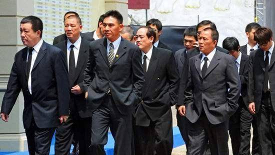 陈启礼不想让人看笑话计划与四海帮一决高下帮会械斗一触即发