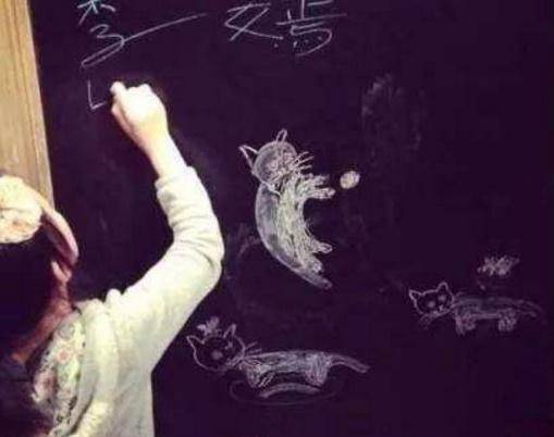 原创王菲女儿李嫣一幅画卖100万老农苦练10年一幅画1000人还嫌贵