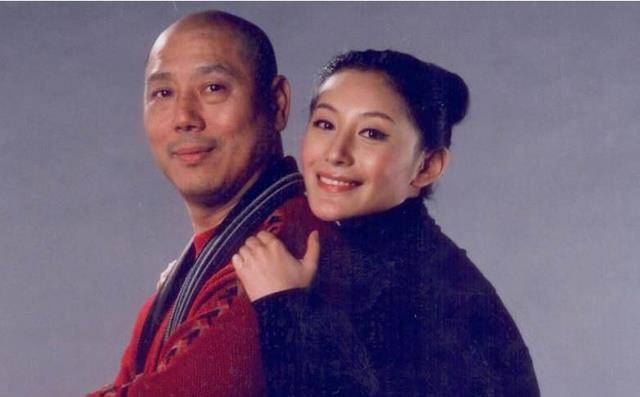 原创李成儒前妻国家一级京剧演员比丈夫小18岁今离婚13年仍单身