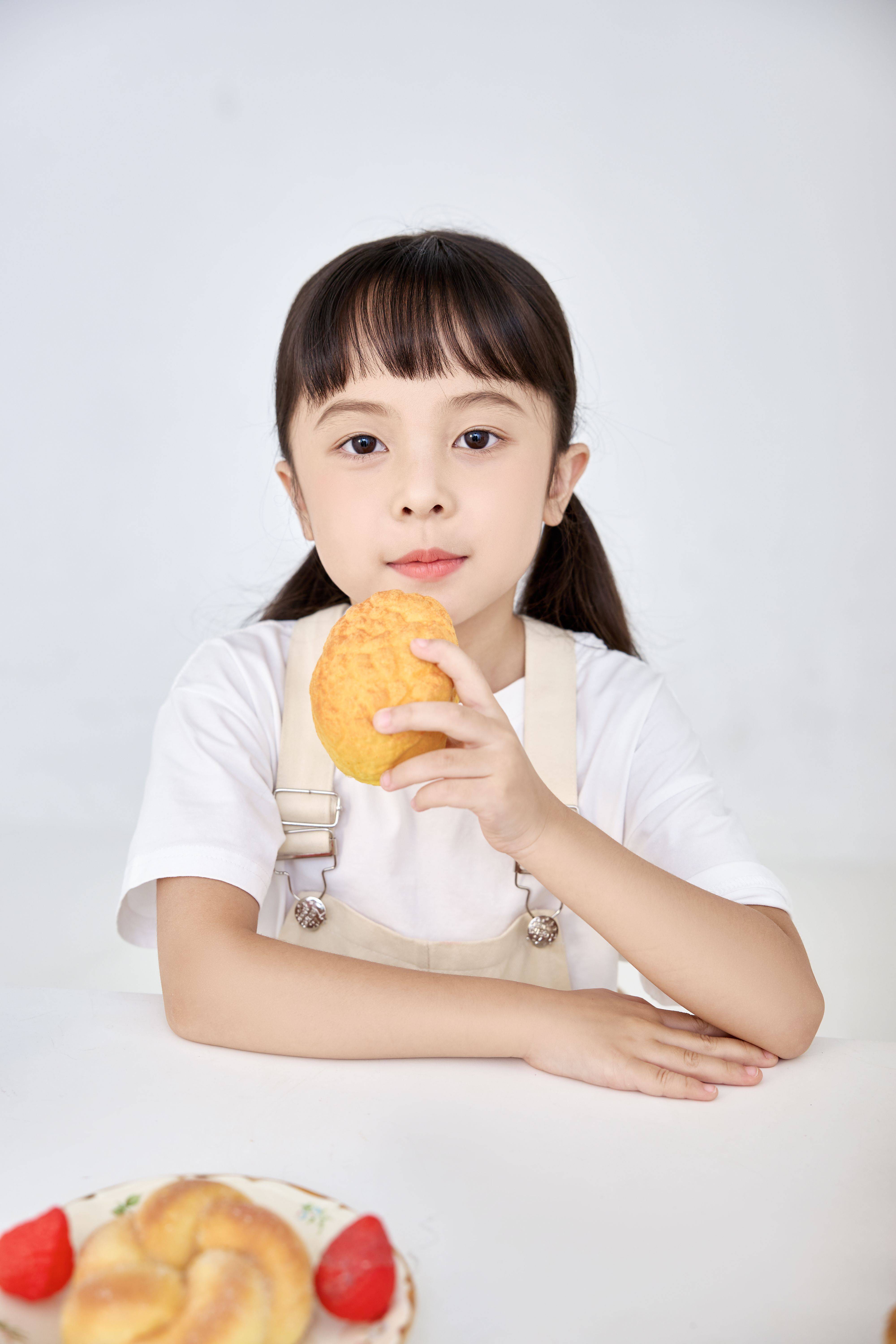 夏日炎炎要来杯清爽的羊大师羊奶降降温