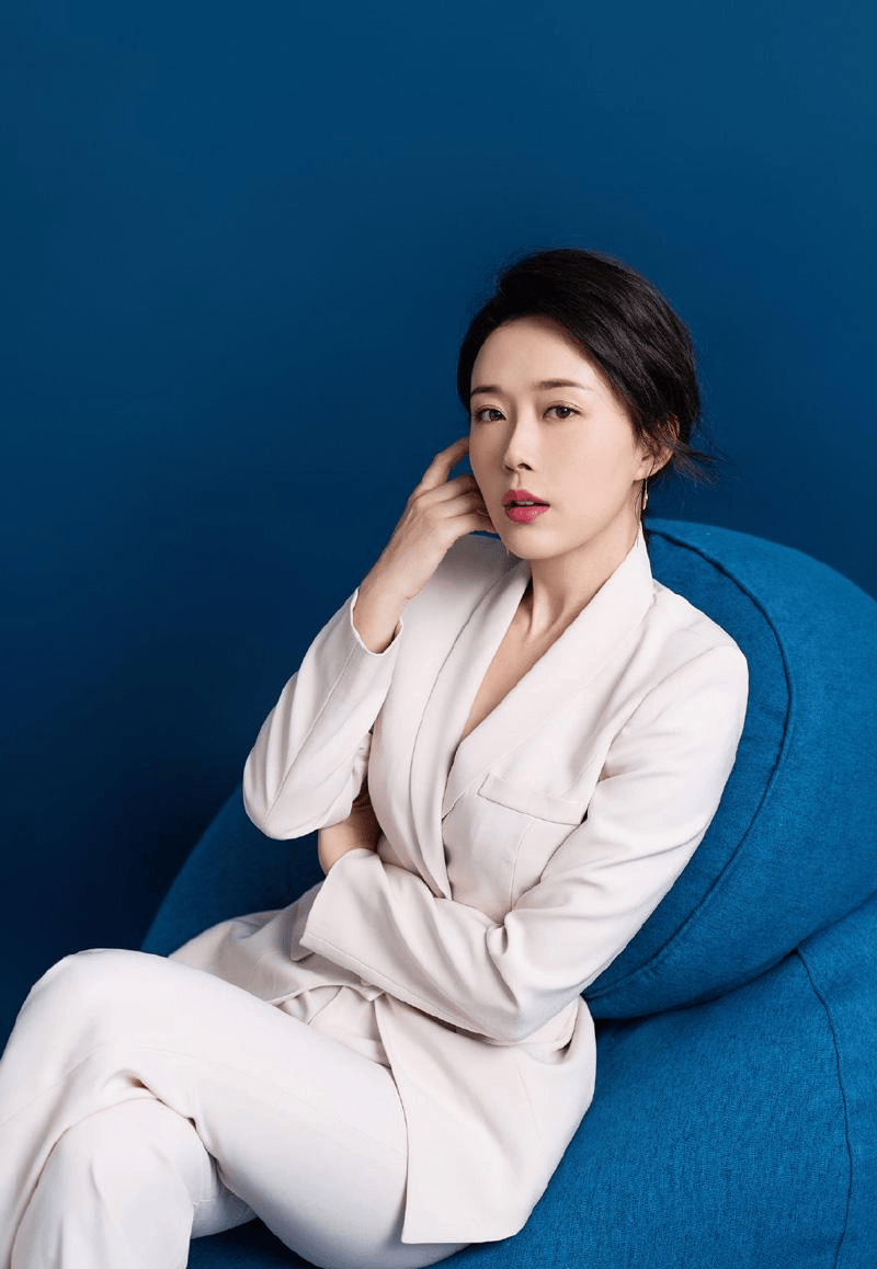 绝美风采!颜丹晨身姿饱满性感,无人能及的尤物