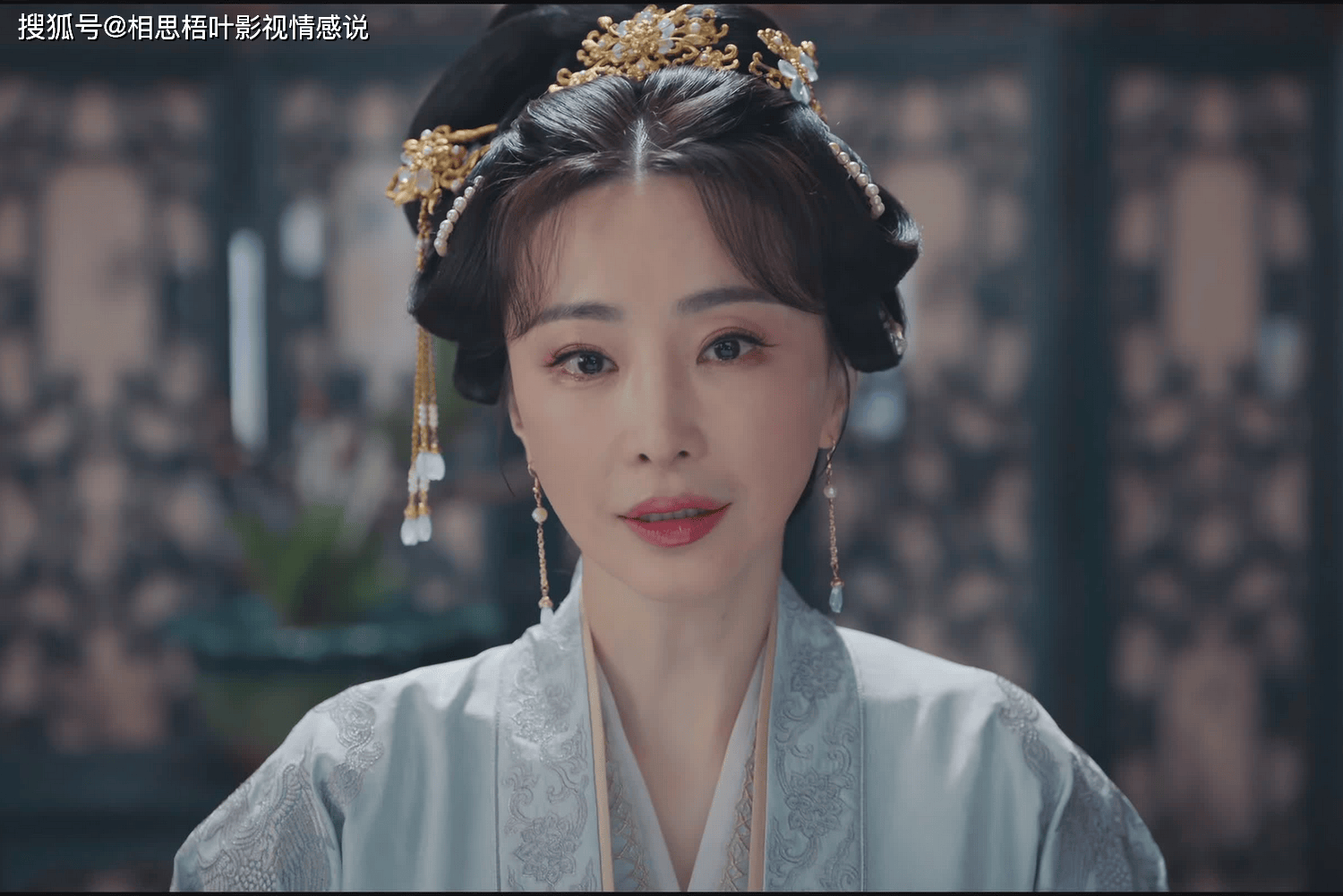 《惜花芷》萧氏:愿作鸳鸯不羡仙,得成比目何辞死,却是真情错付