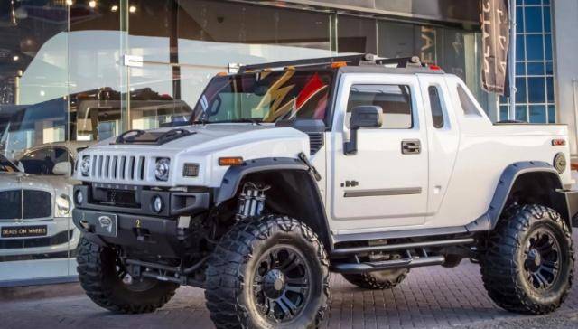 说起越野车,越野车迷脑袋里马上就会闪现出路虎卫士,悍马h2,奔驰g级