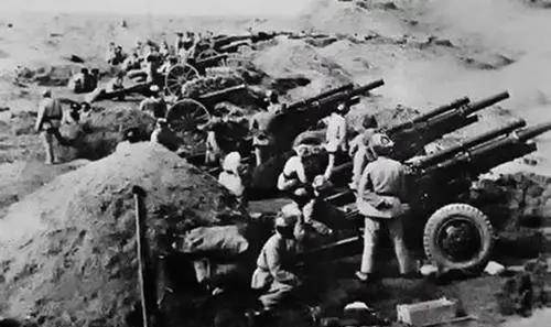 将他从一个普通士兵提拔为连指导员,之后他一路晋升,成为红四方面军总