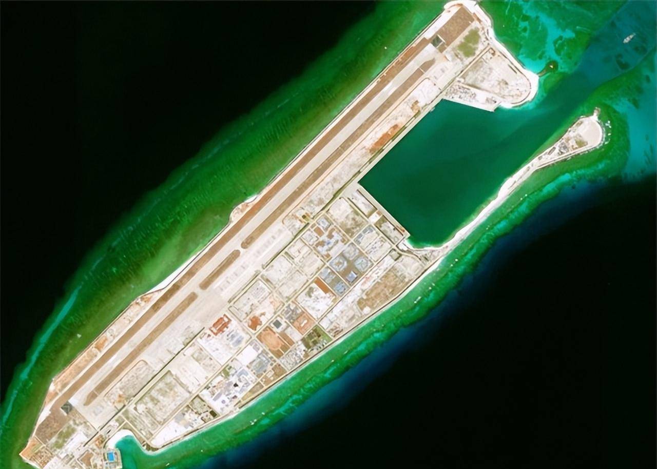 永暑岛淡水可供6万人使用,环礁面积为马累十倍,未来潜力巨大