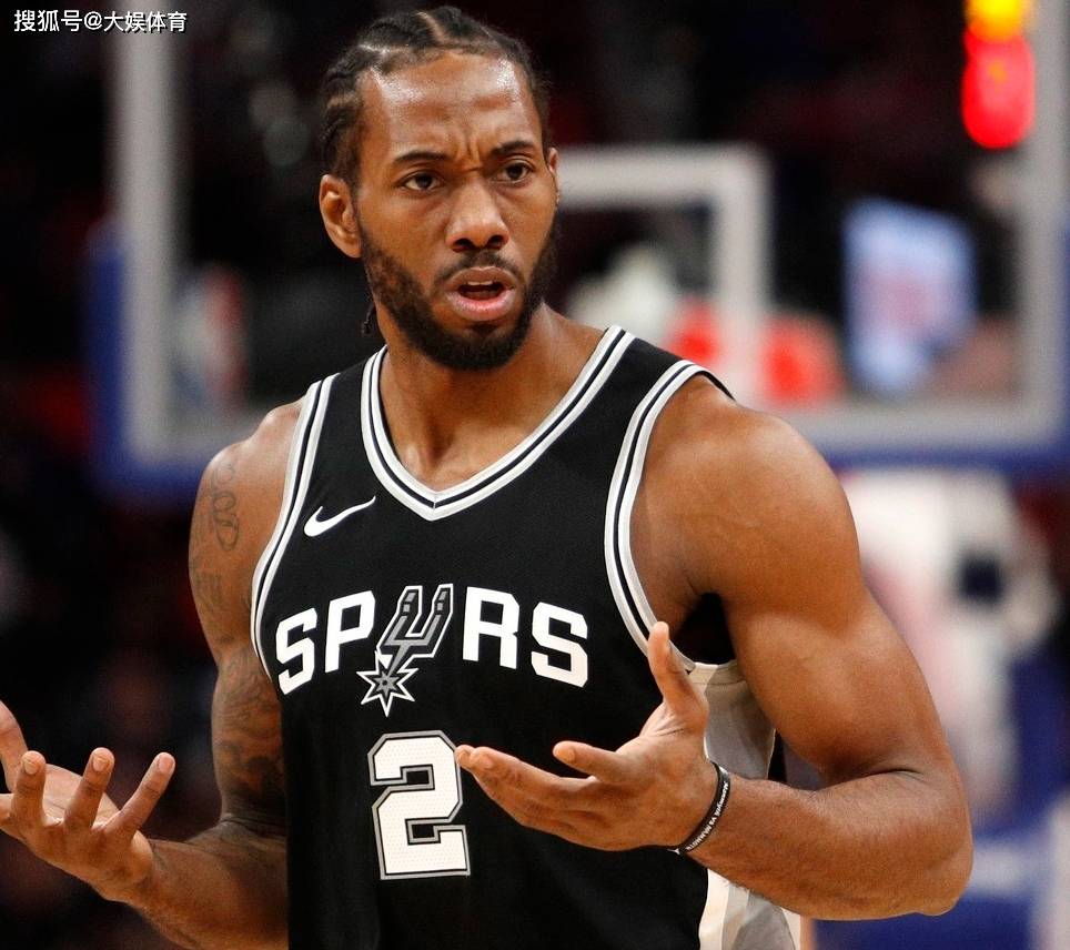 莱昂纳德在马刺队,猛龙队都夺冠了,在快船队多年无法带队夺冠?