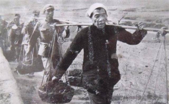 但是大寨人民并未就此屈服,全体人民埋头苦干,战天斗地,靠实干重建