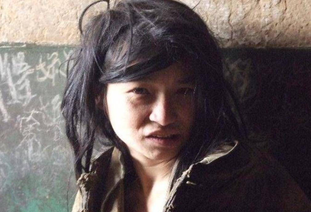 被拐卖4次的女孩:最后一次被兄弟二人当作工具,锁在窑洞里15年_曹小青