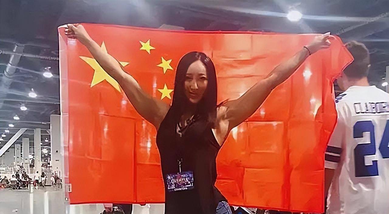 中国女子健美组冠军图片