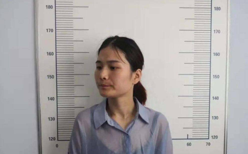 山东90后女黑老大李桂圆:靠美貌为祸东营多年,后被30万悬赏通缉