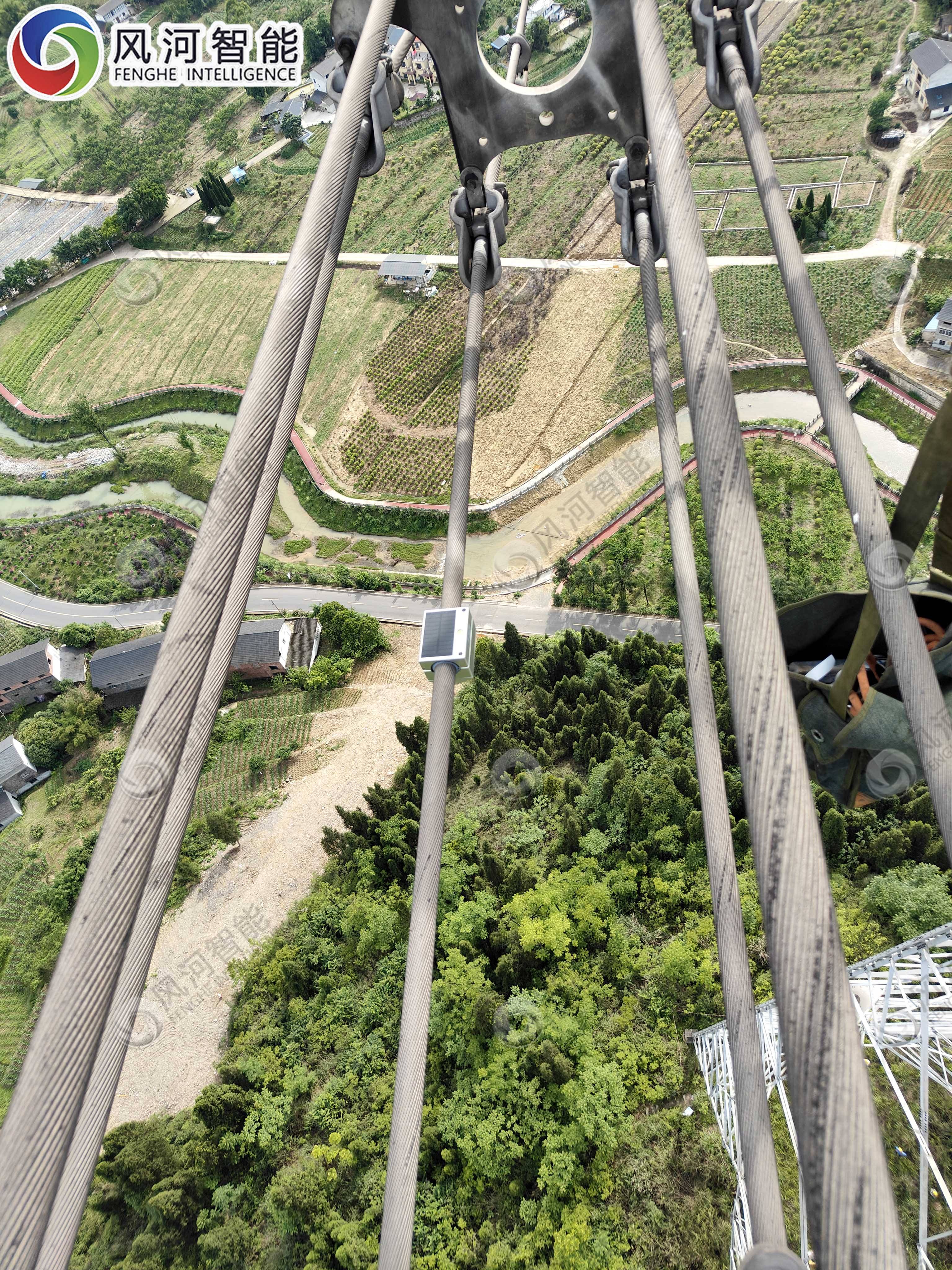 高压输电线路导线弧垂在线监测装置 实时监测弧垂对地距离,弧垂角数据