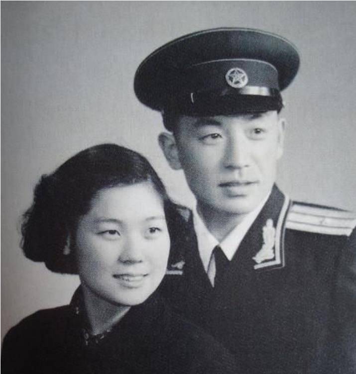 长津湖战役靠奇招御寒,没被冻伤的营教导员迟浩田,后来成就如何