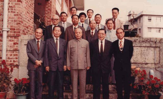 1980年,任仲夷主政广东省,任职第一书记,他的搭档省长是谁?