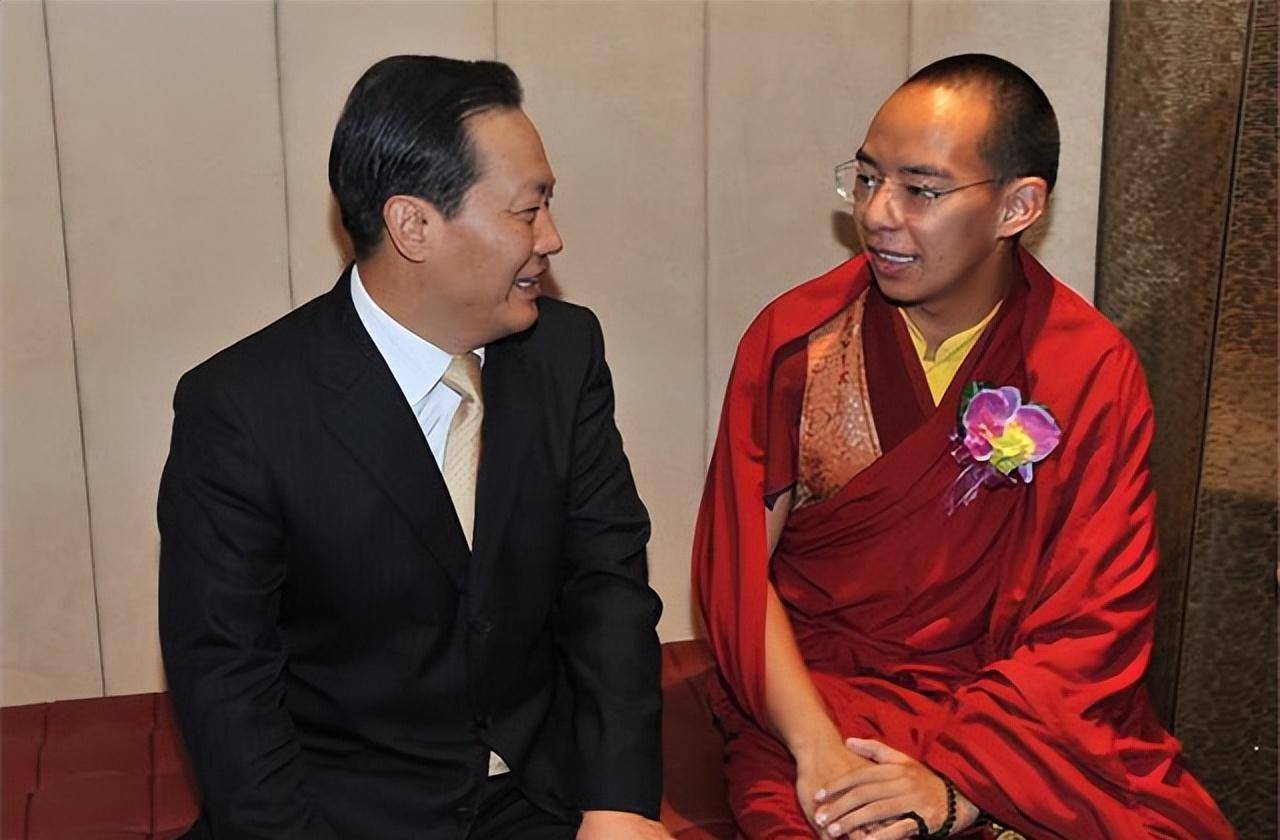 大会上,班禅用英语发表演说震惊四座一时成为美谈_诺布_吉杰布_活佛