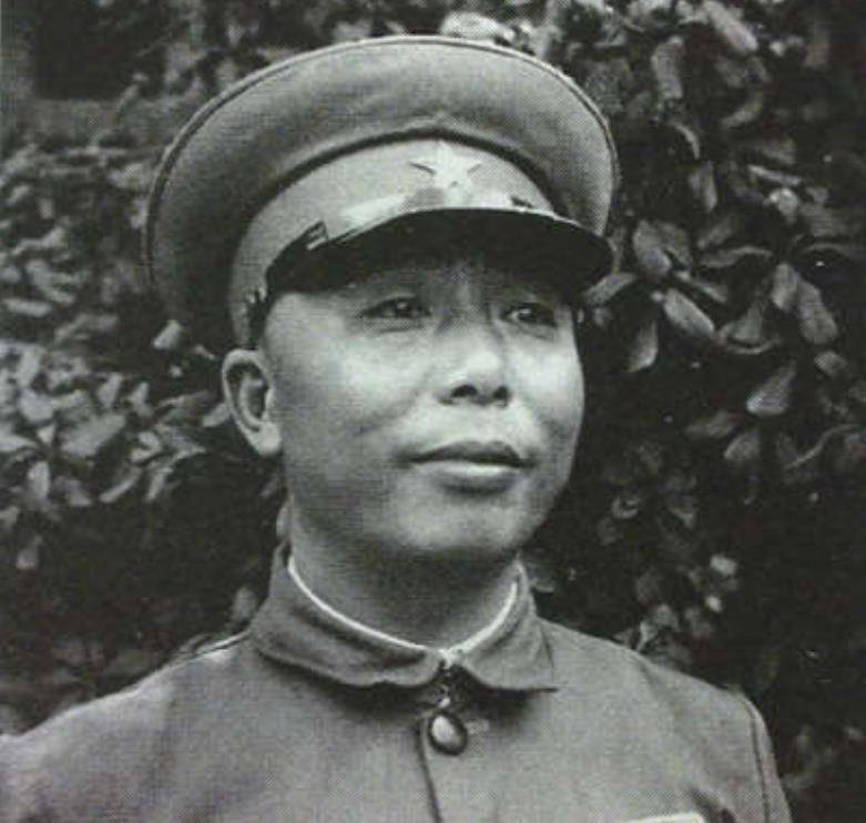 长津湖战役靠奇招御寒,没被冻伤的营教导员迟浩田,后来成就如何