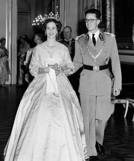 比利时三代王后:芳华早逝,终身不育,婚内被绿,风华绝代终悲情