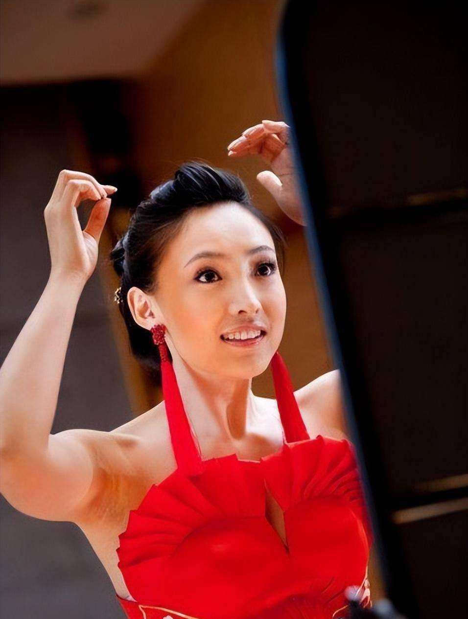 白静:24岁爆红,29岁和丈夫共同身亡,母亲为争遗产到处奔走